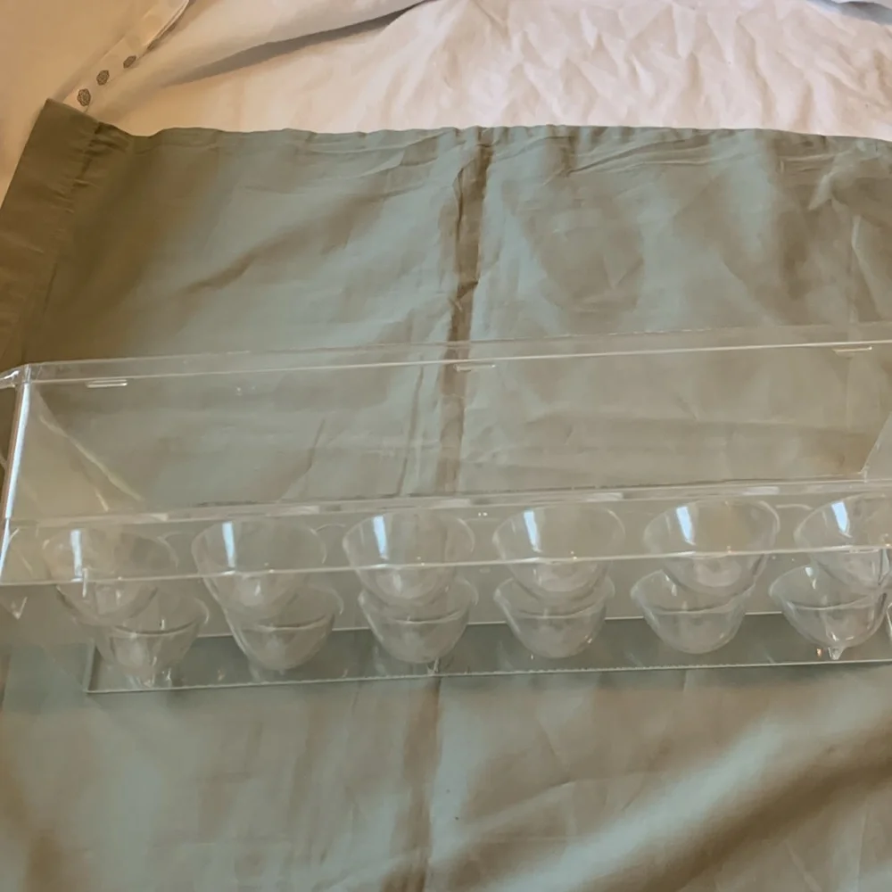 The Container Store Clear Makeup Organizer